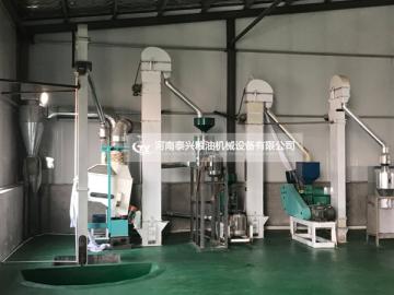 10噸級(jí)小米加工設(shè)備